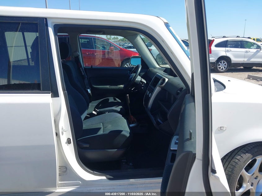 JTLKT334064107345 2006 SCION XB photo no. 5