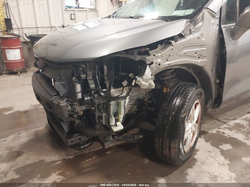 2019 CHEVROLET TRAX LT · Фото 6