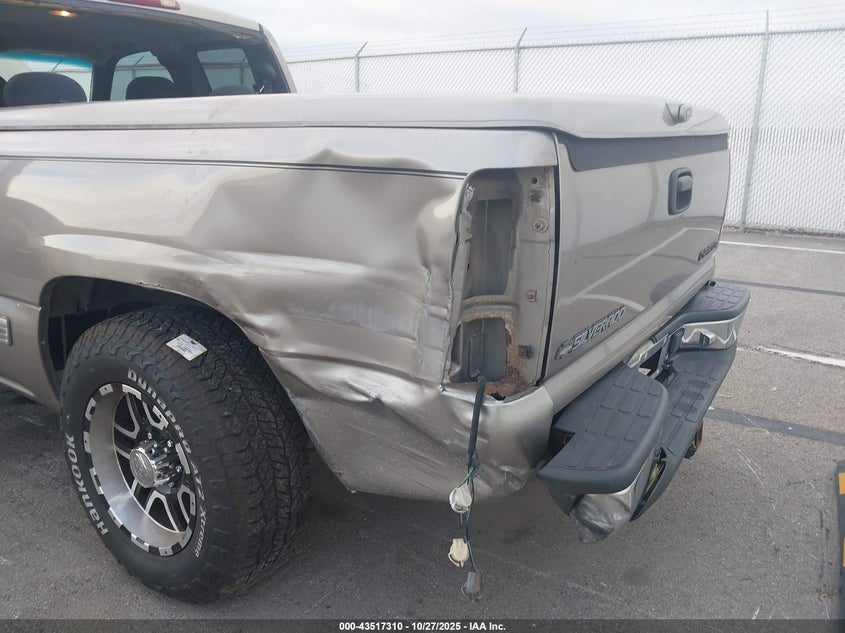 2GCEC19V111103239 2001 CHEVROLET SILVERADO photo no. 6