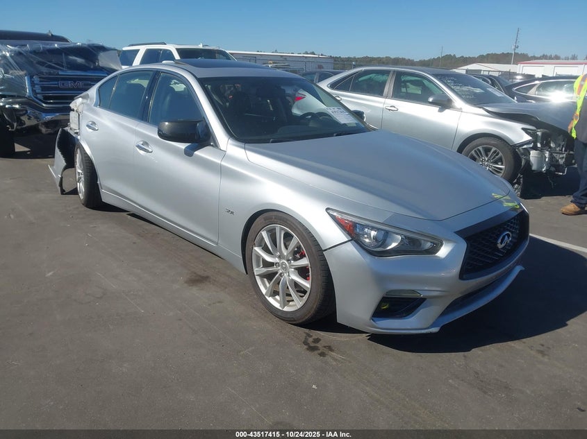 2019 INFINITI Q50 3.0T LUXE - JN1EV7AR9KM553970
