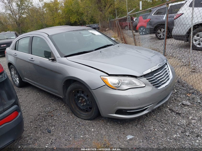 CHRYSLER 200 LX