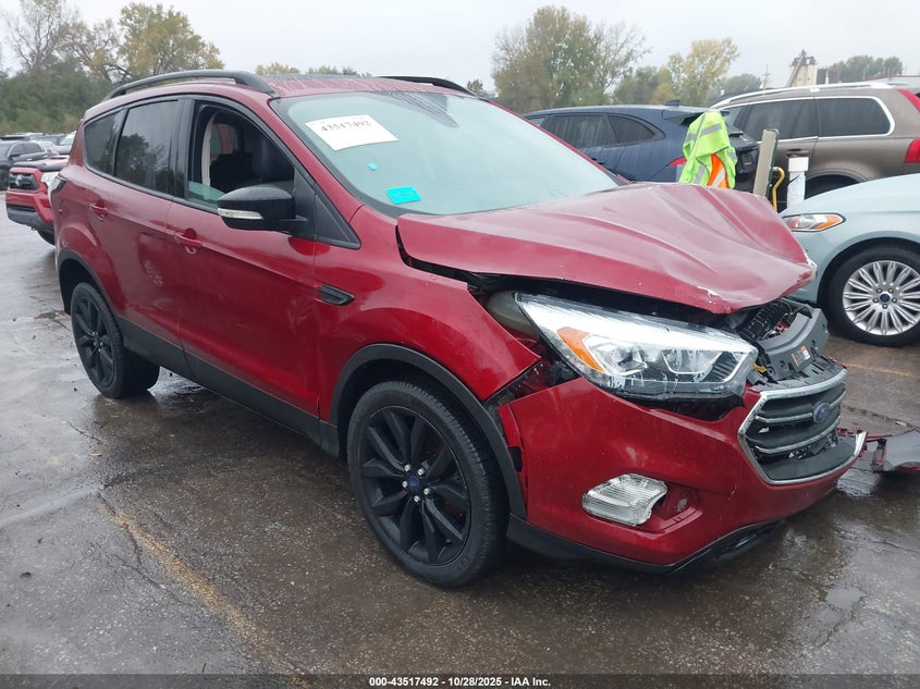 FORD ESCAPE TITANIUM