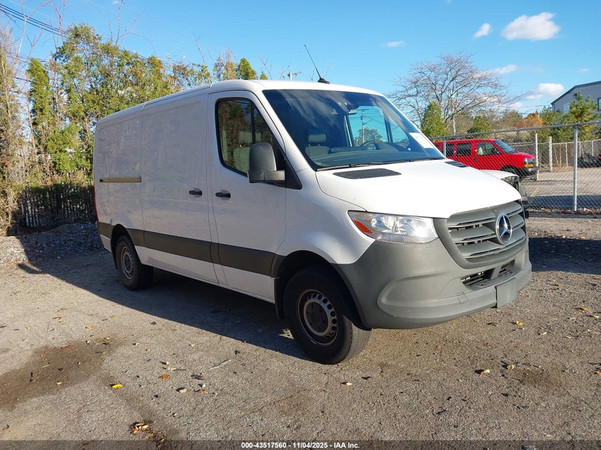 2023 MERCEDES-BENZ SPRINTER 1500 STANDARD ROOF 4-CYL GAS - W1Y70BGY4PT145018