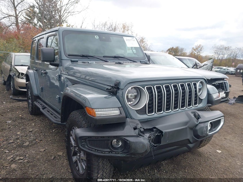JEEP WRANGLER 4-DOOR SAHARA 4X4