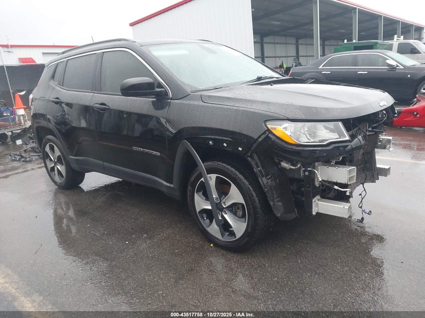 2018 JEEP COMPASS LATITUDE 4WD LATITUDE 4X4 - 3C4NJDBB6JT115232