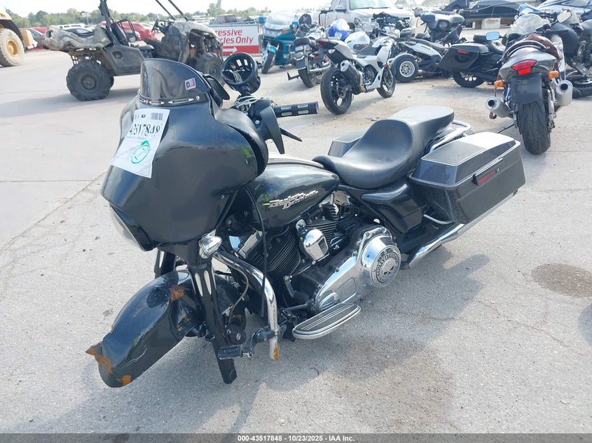 1HD1KB4187Y722212 2007 HARLEY-DAVIDSON STREET GLIDE photo no. 2