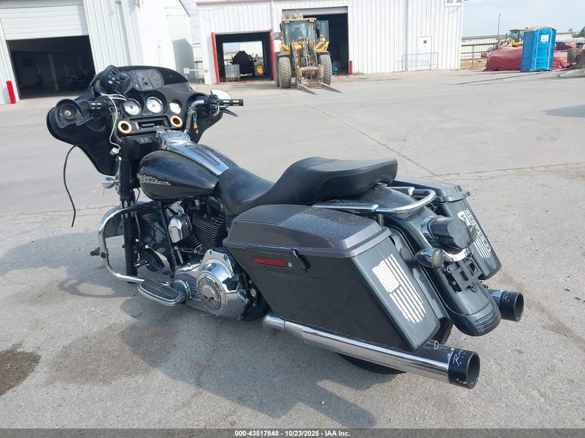 1HD1KB4187Y722212 2007 HARLEY-DAVIDSON STREET GLIDE photo no. 3