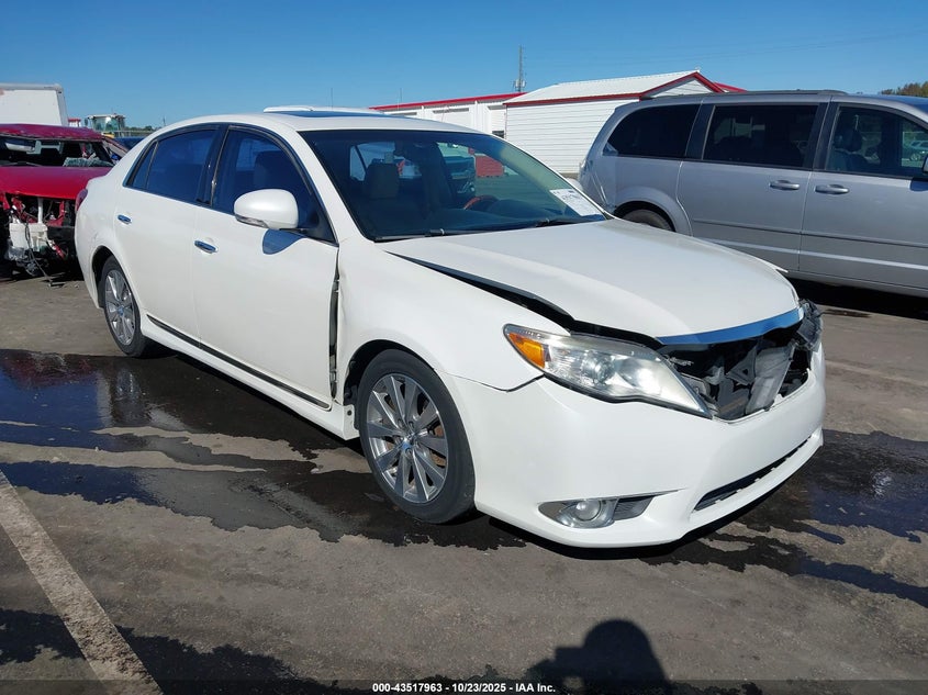TOYOTA AVALON LIMITED