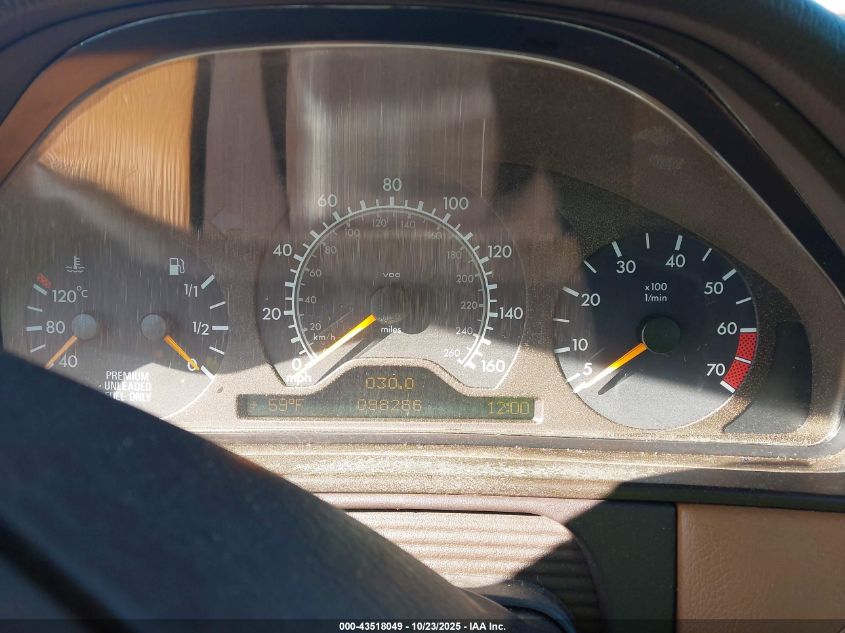 1998 Mercedes-Benz E 320 Awd VIN: WDBJF82F3WX005940 Lot: 43518049