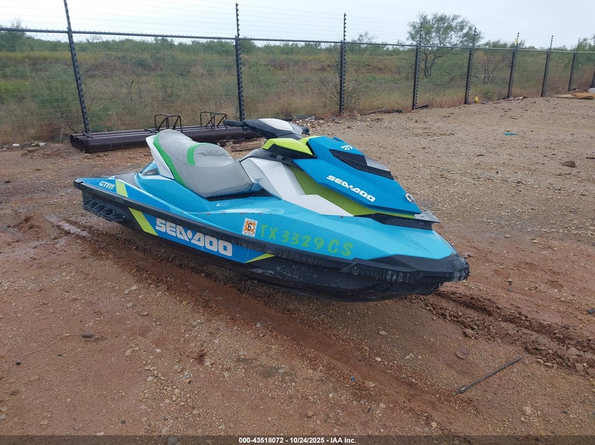 2015 Sea Doo Gti blue null null YDV84218B515 photo #1