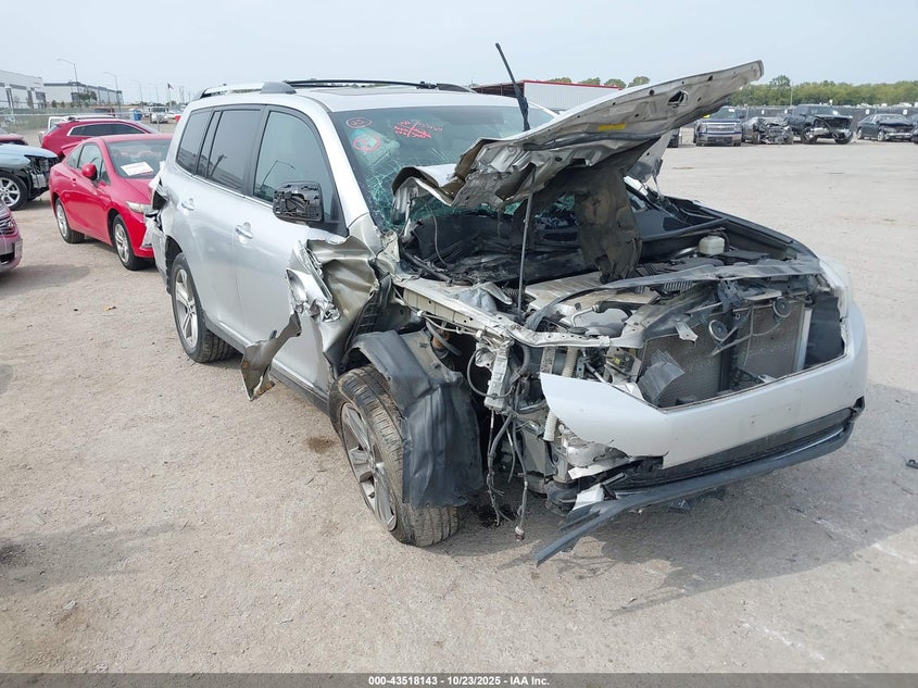 TOYOTA HIGHLANDER LIMITED V6