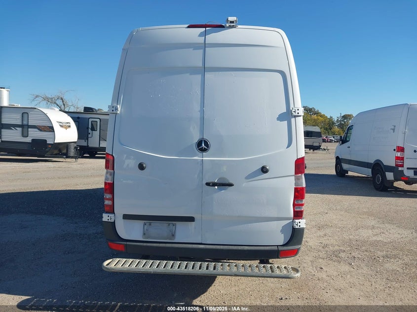 WD3PE8DB4FP125457 2015 MERCEDES-BENZ SPRINTER photo no. 16
