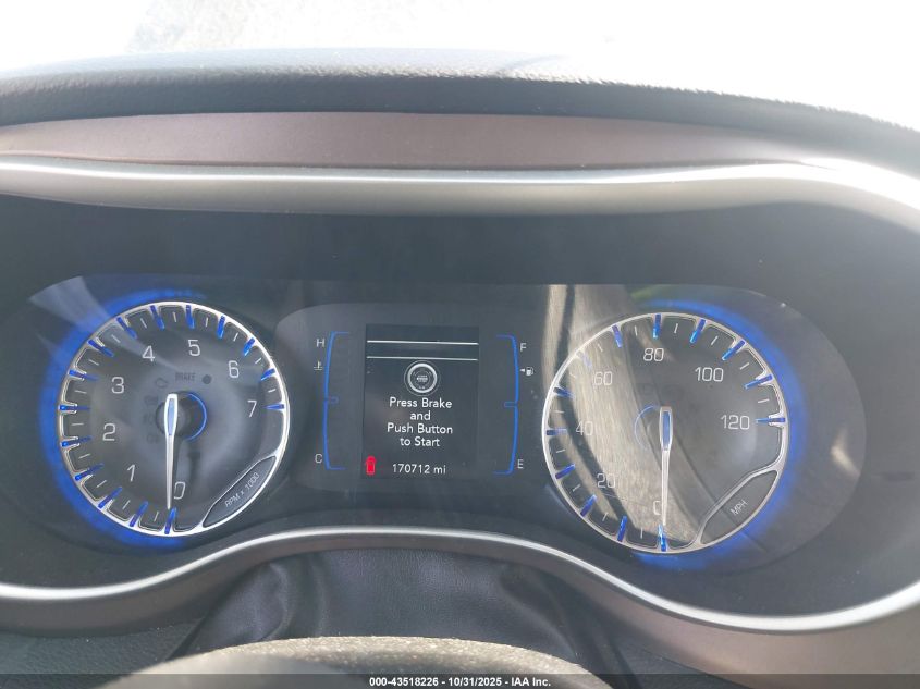 2018 Chrysler Pacifica Touring L VIN: 2C4RC1BG5JR278964 Lot: 43518226