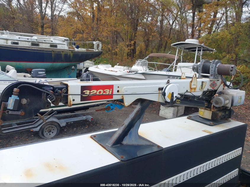 2017 Ram 5500 Chassis Tradesman/Slt VIN: 3C7WRNBL5HG603993 Lot: 43518230