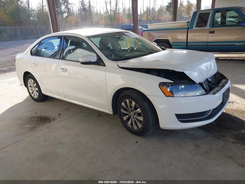 VOLKSWAGEN PASSAT 2.5L S