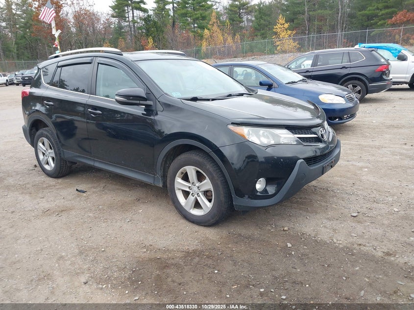 TOYOTA RAV4 XLE