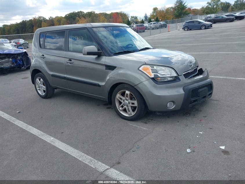 KIA SOUL +