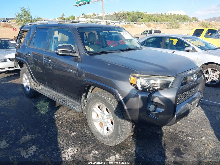 TOYOTA 4RUNNER SR5 PREMIUM