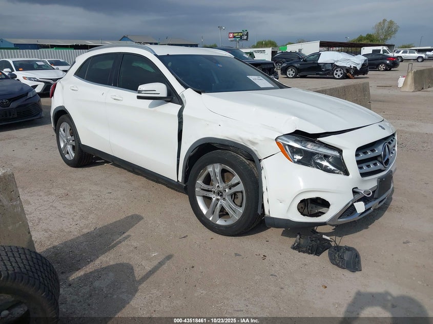 MERCEDES-BENZ GLA-CLASS GLA 250
