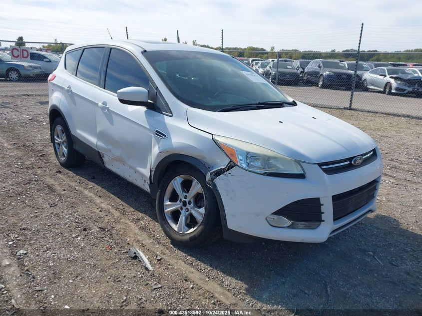 FORD ESCAPE SE