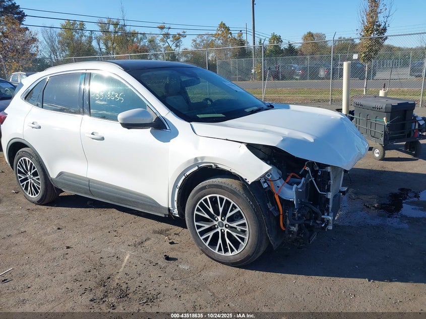 FORD ESCAPE PHEV
