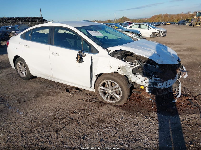 CHEVROLET CRUZE LT AUTO