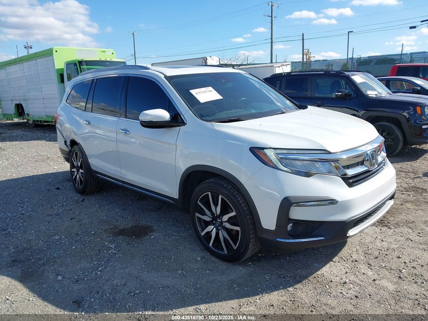 HONDA PILOT AWD TOURING 7 PASSENGER