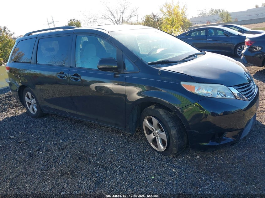 2013 TOYOTA SIENNA LE V6 8 PASSENGER - 5TDKK3DC7DS396214