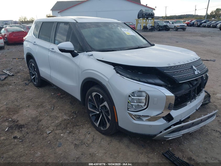 MITSUBISHI OUTLANDER SE 2.5