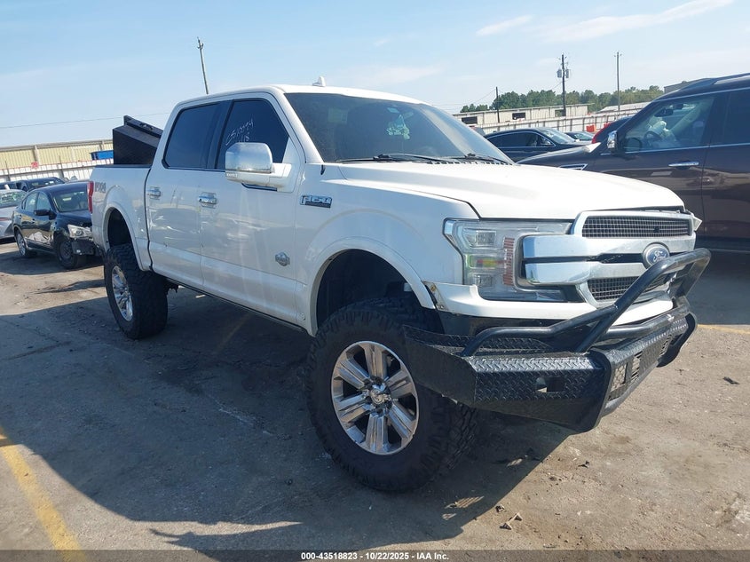 FORD F-150 KING RANCH