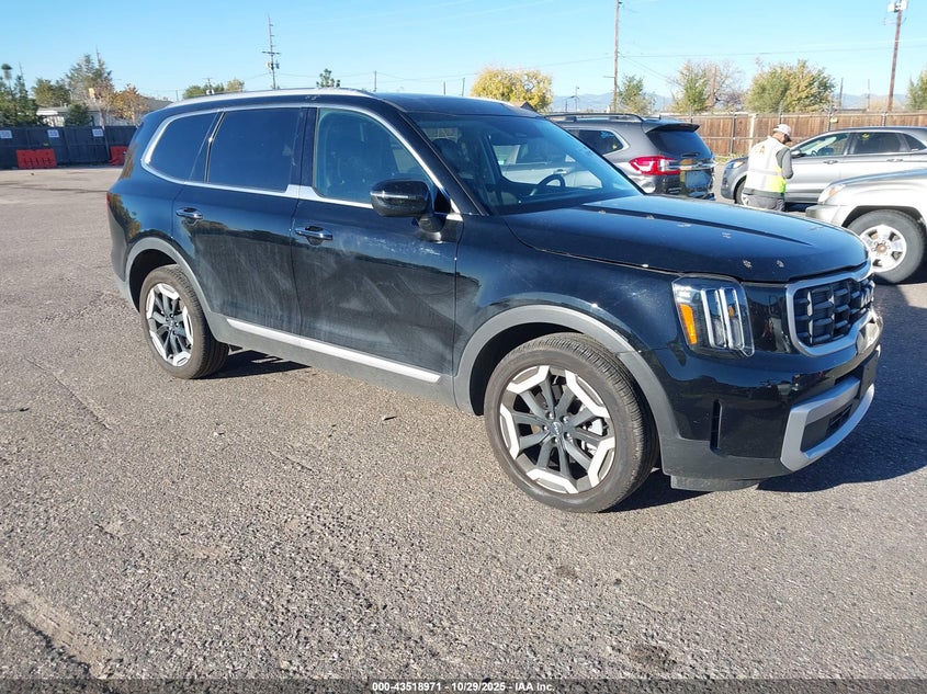 KIA TELLURIDE S