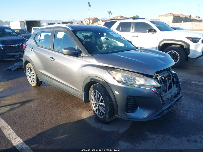 NISSAN KICKS SV XTRONIC CVT