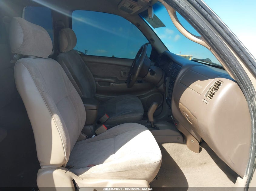 5TESN92N64Z394763 2004 TOYOTA TACOMA photo no. 5