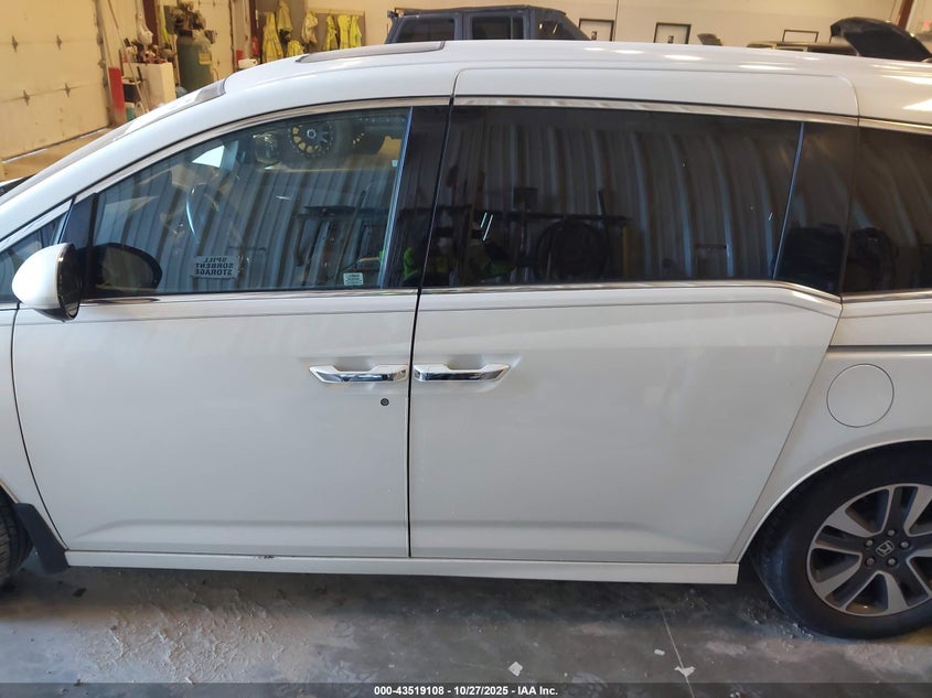 5FNRL5H97FB060219 2015 HONDA ODYSSEY photo no. 14