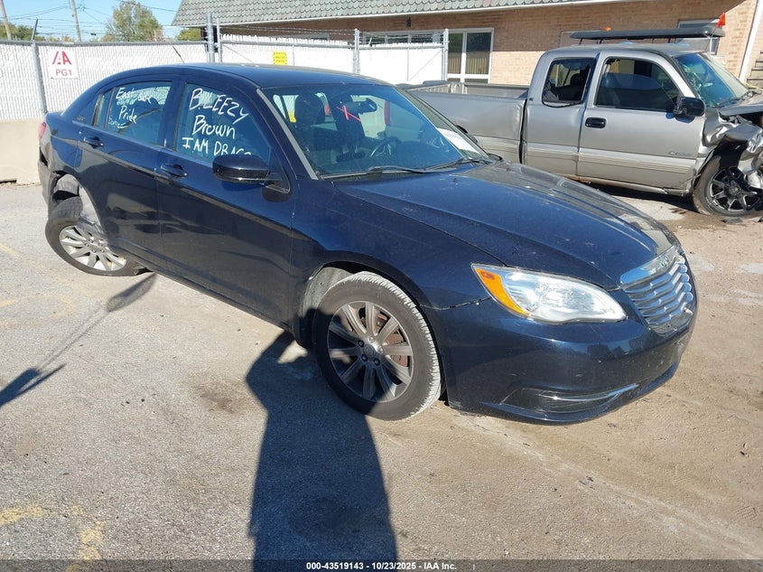 CHRYSLER 200 TOURING