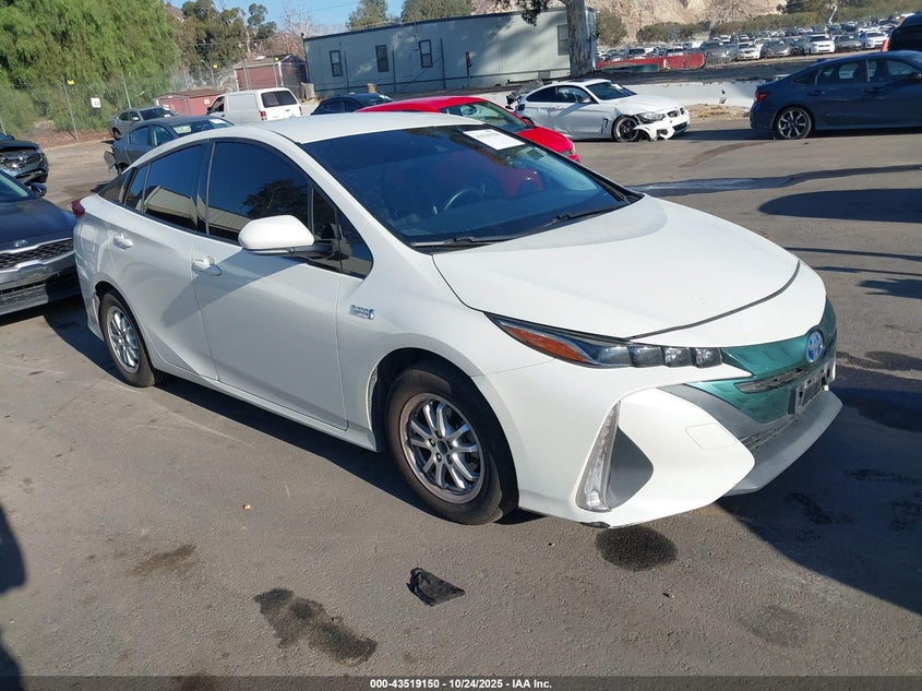 TOYOTA PRIUS PRIME PLUS