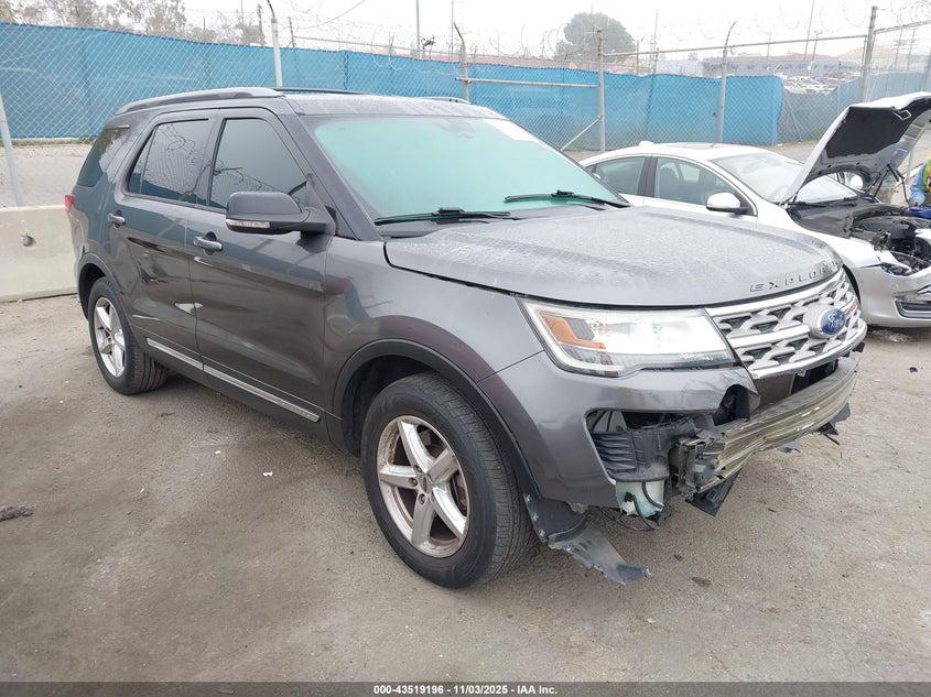 FORD EXPLORER XLT
