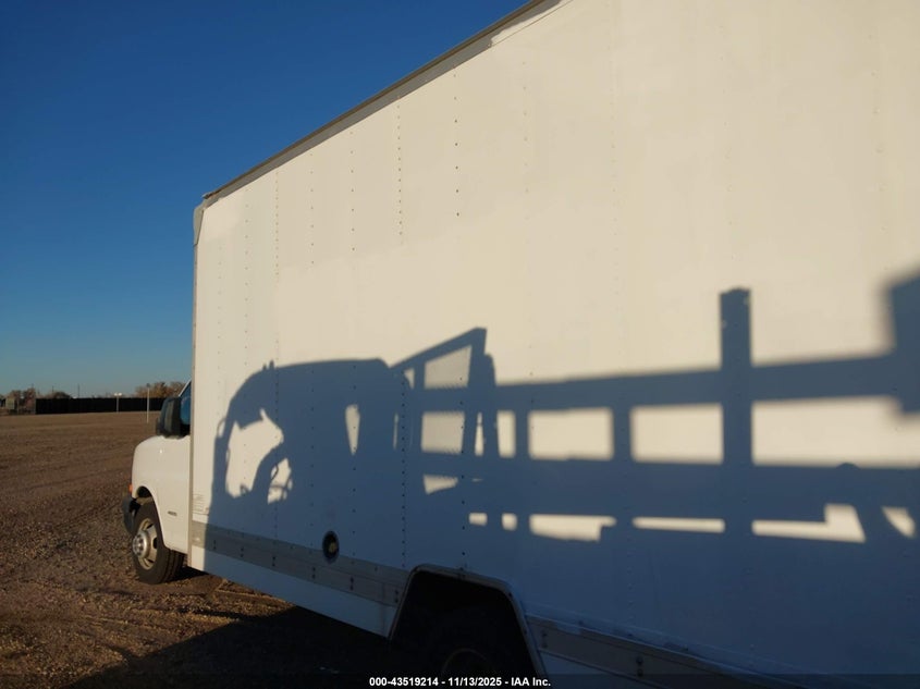 2013 Chevrolet Express Cutaway 4500 VIN: 1GB6G6CG2D1167840 Lot: 43519214