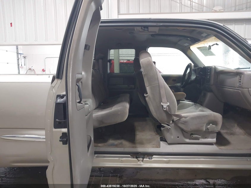 1999 GMC Sierra 1500 Sle VIN: 2GTEC19T5X1525019 Lot: 43519238