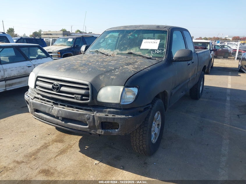 5TBBT44162S299321 2002 TOYOTA TUNDRA photo no. 2