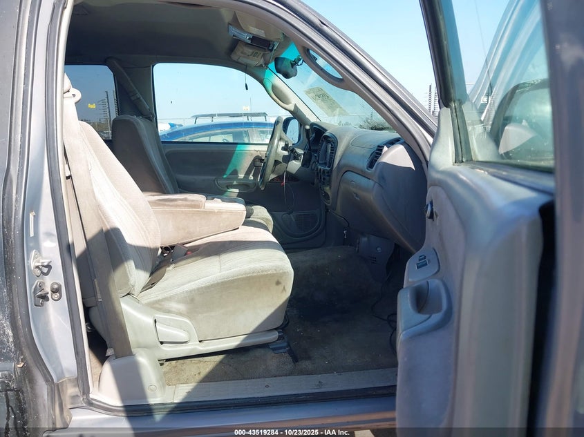 5TBBT44162S299321 2002 TOYOTA TUNDRA photo no. 5
