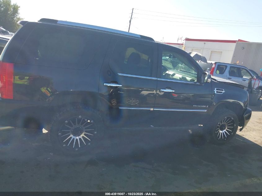 2007 Cadillac Escalade Standard VIN: 1GYFK63807R365741 Lot: 43519307