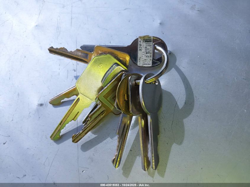 1994 Chevrolet Gmt-400 C1500 VIN: 2GCEC19K2R1249473 Lot: 43519353