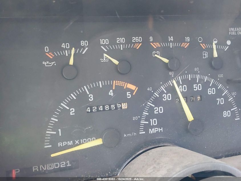 1994 Chevrolet Gmt-400 C1500 VIN: 2GCEC19K2R1249473 Lot: 43519353