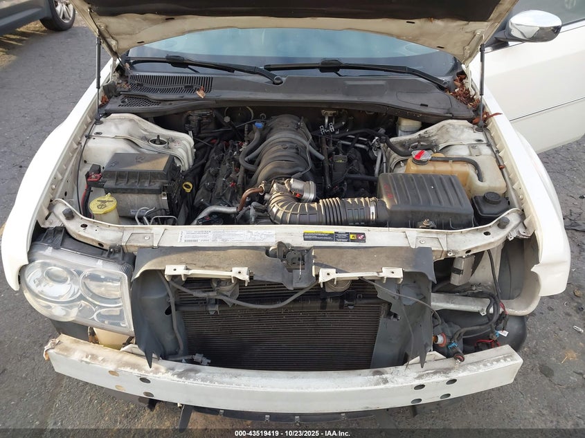 2006 Chrysler 300C VIN: 2C3LA63H66H226082 Lot: 43519419