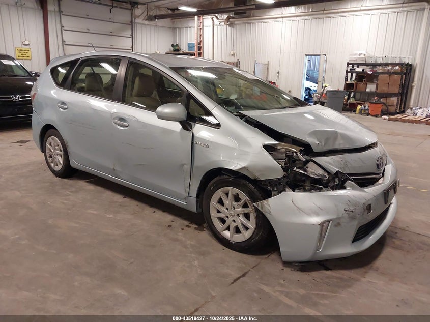TOYOTA PRIUS V TWO