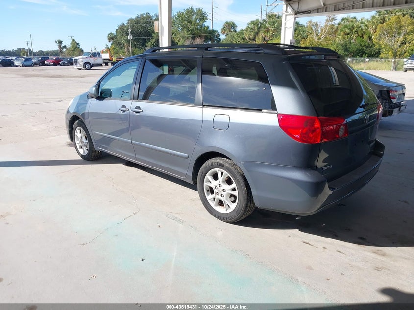 2006 Toyota Sienna Xle