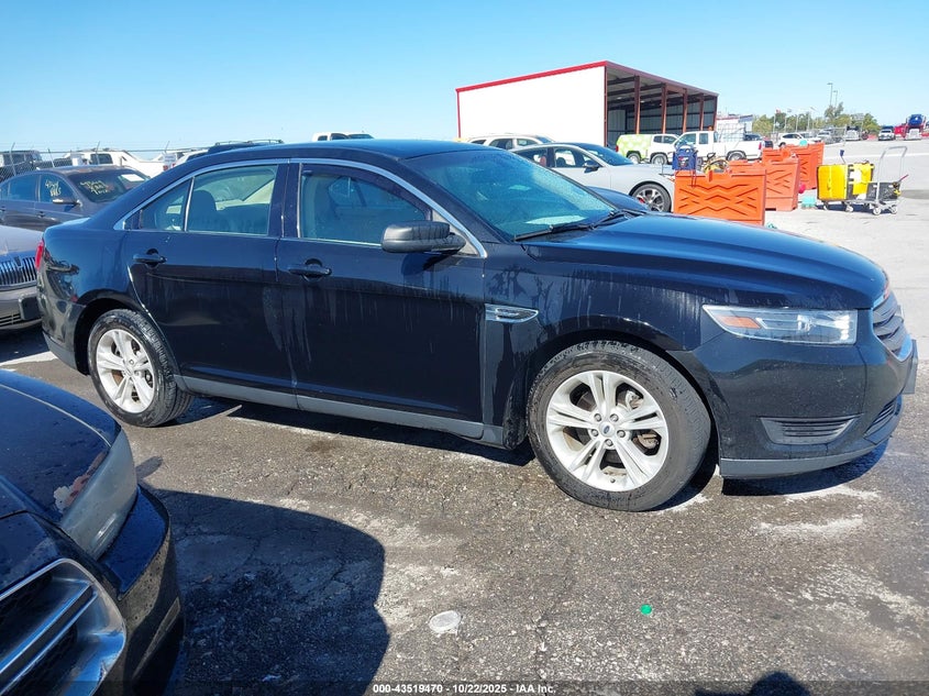 2016 Ford Taurus Se VIN: 1FAHP2D85GG121673 Lot: 43519470