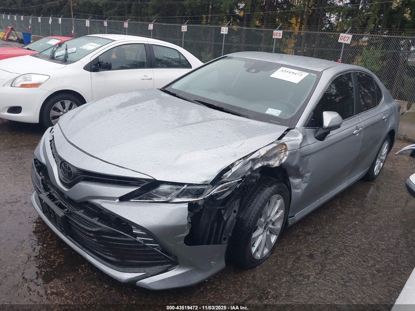 4T1C11AKXLU381686 2020 TOYOTA CAMRY photo no. 2