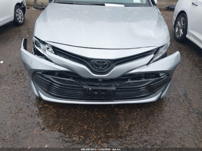 4T1C11AKXLU381686 2020 TOYOTA CAMRY photo no. 6